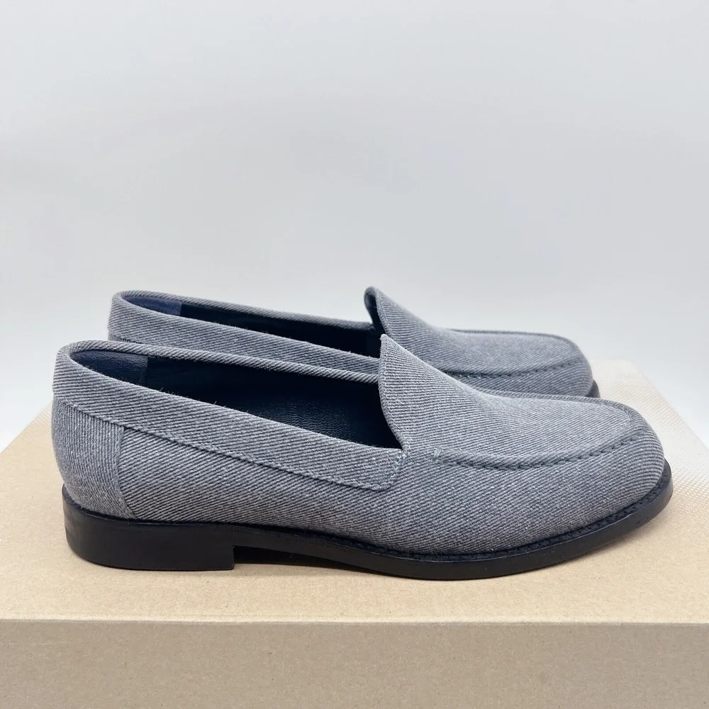 Manolo Blahnik Dineguardo Women's Flats Loafers Blue Denim EU 37 US 7